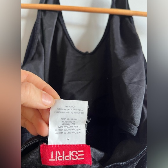 Vintage velvet halter top - Picture 3 of 4